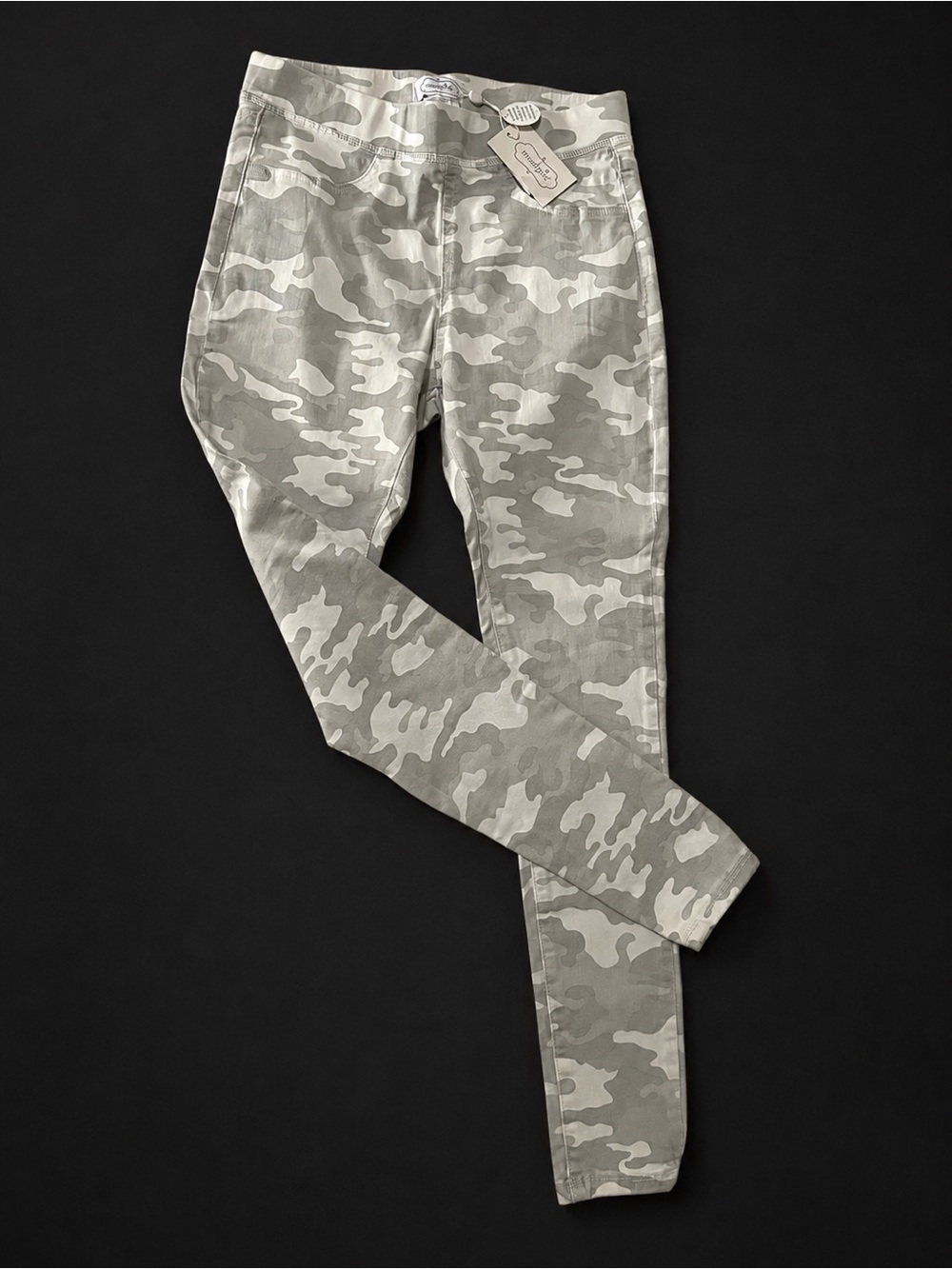 Mud Pie Women's Gray Camo Skinny Jeans